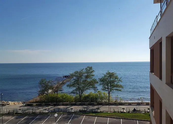 Apartment In Princess Balchik