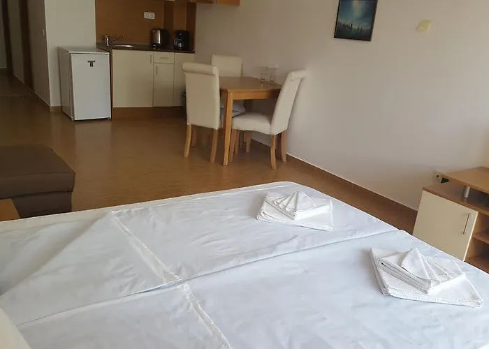 Apartment In Princess *