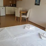 Apartment In Princess *