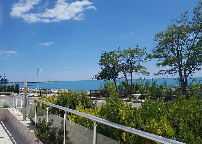 Апартаменти In Princess *